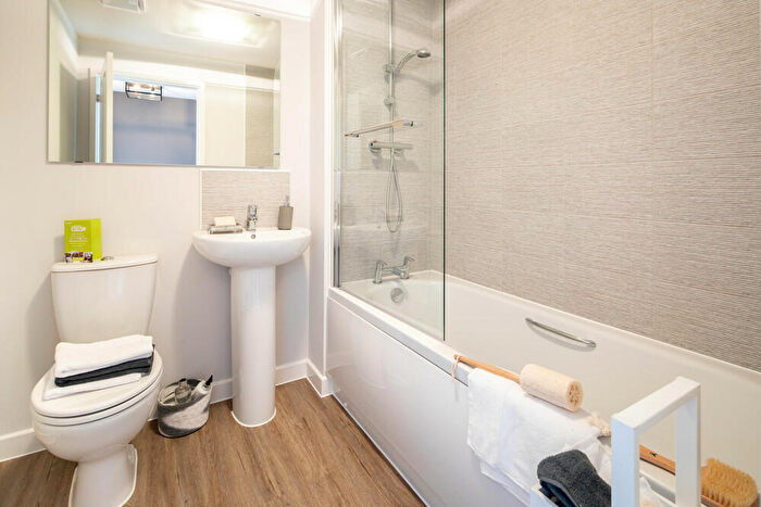 2 Bedroom Semi-Detached House For Sale In Nightingale Road, Osmaston, Derby, DE24