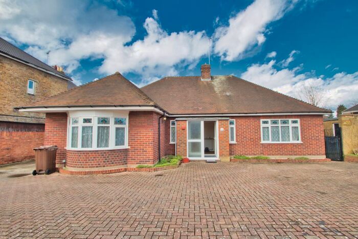 4 Bedroom Bungalow To Rent In Staines Road, Feltham, TW14