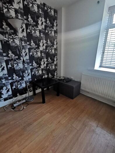 3 Bedroom House To Rent In Mount Pleasant, Mount Pleasant, Swansea, SA1
