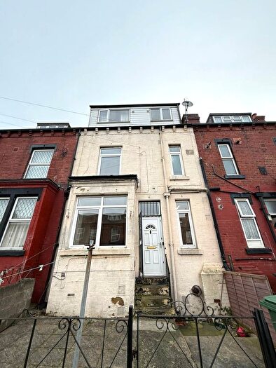 3 Bedroom Terraced House To Rent In Compton Crescent, Harehills, Leeds, LS9