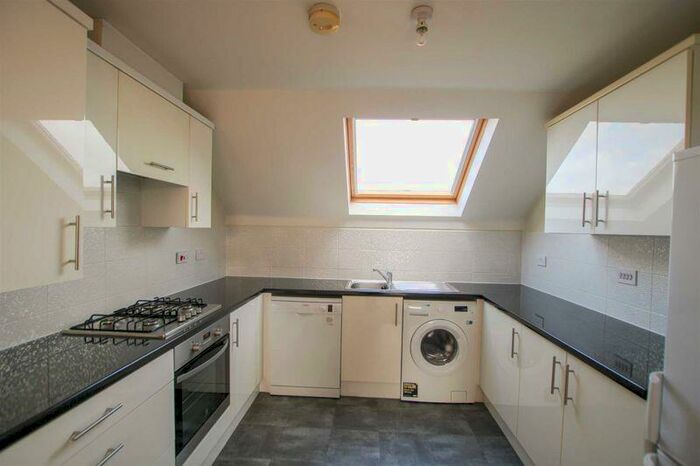 2 Bedroom Flat To Rent In Fernbeck Close, Farnworth, Bolton **Available From January**, BL4