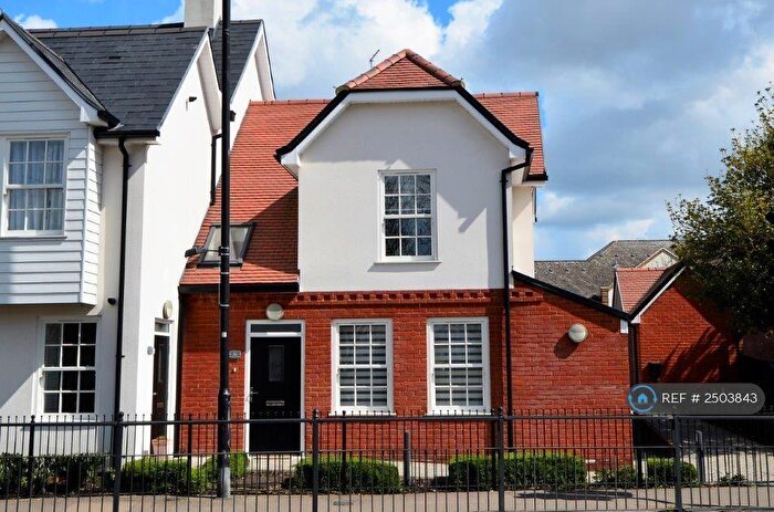 1 Bedroom Maisonette To Rent In Garland Court, Billericay, CM12