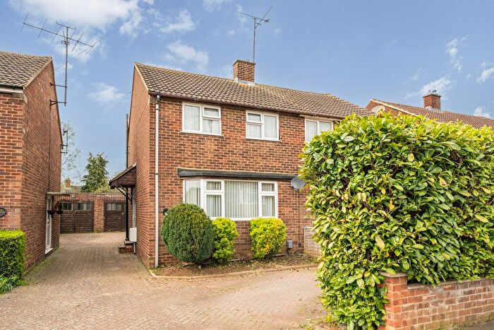 3 Bedroom Semi Detached House For Sale In Townfield Road, Flitwick, MK45