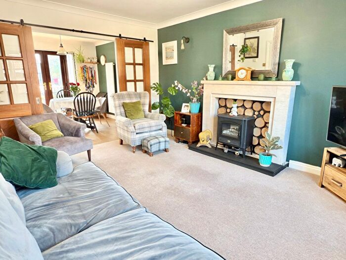 3 Bedroom Terraced House For Sale In King Johns Court, Tewkesbury, GL20