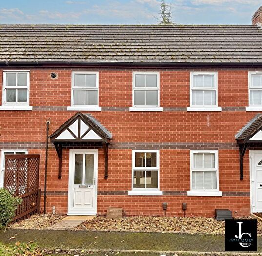 2 Bedroom Terraced House For Sale In Stonebridge Close, Telford, TF4