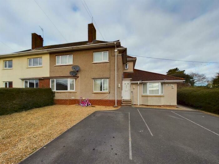 2 Bedroom Flat To Rent In Lower Down Road, Portishead, BS20