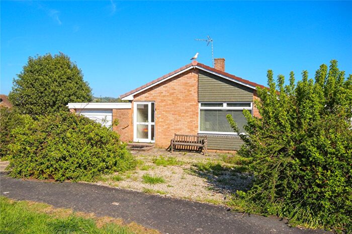 2 Bedroom Bungalow For Sale In Scalwell Park, Seaton, EX12