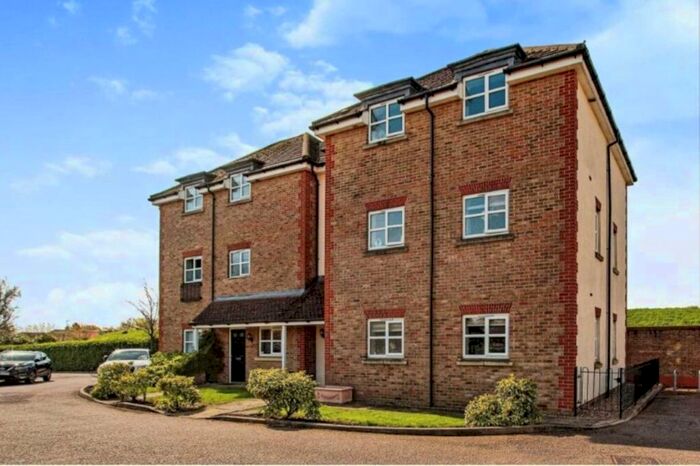 1 Bedroom Flat To Rent In Summerleas Close, Hemel Hempstead, HP2