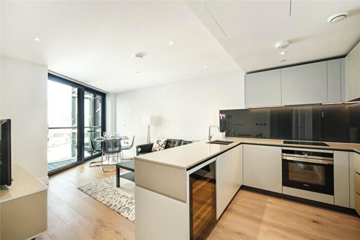 2 Bedroom Apartment To Rent In Riverlight Quay London, SW11