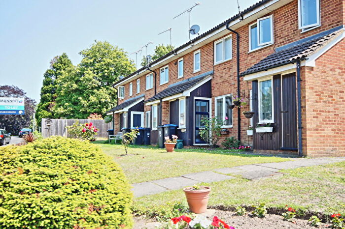 1 Bedroom Terraced House To Rent In Mount Hermon Road, Woking, GU22