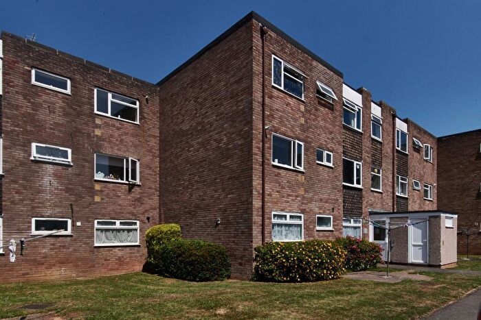 2 Bedroom Flat To Rent In Chargrove, Yate, Bristol, BS37