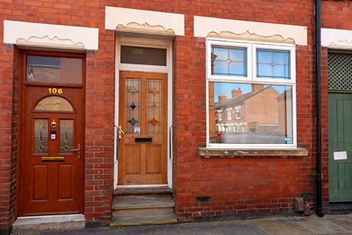 3 Bedroom Terraced House For Sale In Bosworth Street, Leicester, LE3