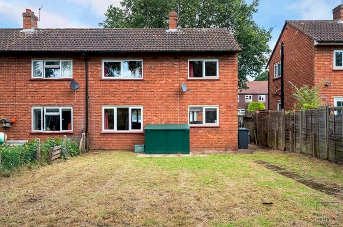 3 Bedroom Semi-Detached House To Rent In Cabell Road, Guildford, GU2