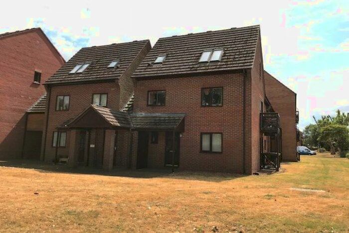2 Bedroom Flat To Rent In Peter James Court, Stafford, ST16