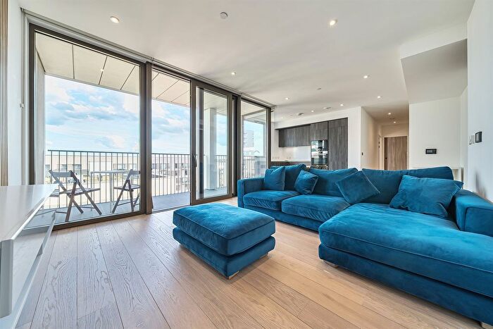 2 Bedroom Flat To Rent In The Fulmar, Reminder Lane, Lower Riverside, Greenwich Peninsula, SE10
