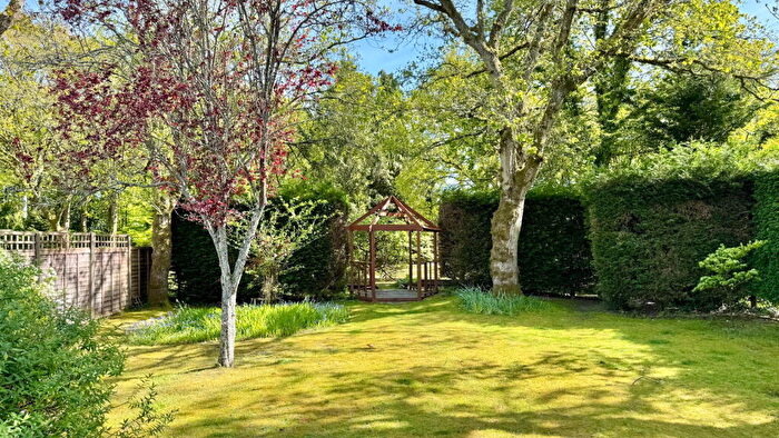 5 Bedroom Detached House For Sale In Broad Lane, Upper Bucklebury, Reading, RG7