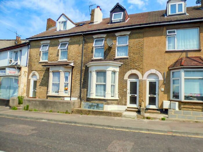 1 Bedroom Flat To Rent In Canterbury Street Gillingham Kent, ME7