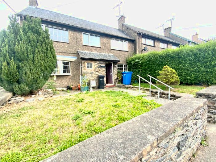 2 Bedroom End Of Terrace House For Sale In Maes Hyfryd, Cynwyd, Corwen, LL21