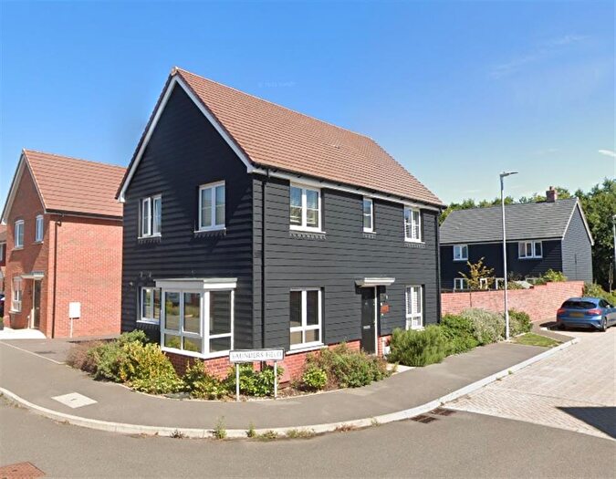 3 Bedroom Detached House For Sale In Saunders Field, Maidstone, ME17