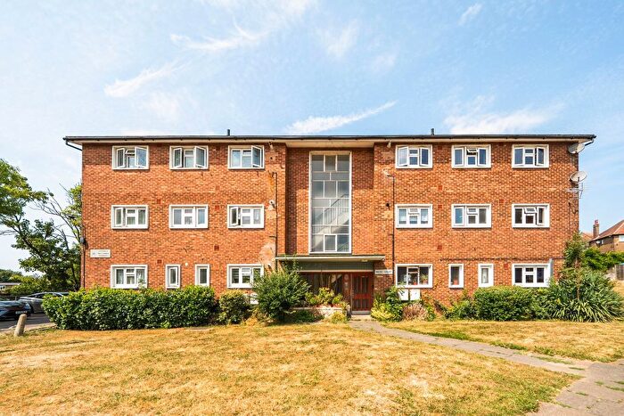 2 Bedroom Flat For Sale In Mead Court, Buck Lane, London, NW9