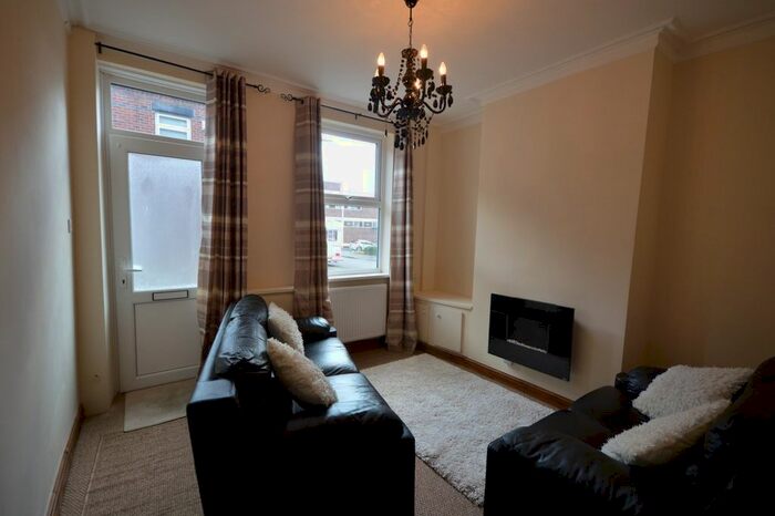 2 Bedroom Terraced House To Rent In Stedman Street, Northwood, Stoke-On-Trent, ST1