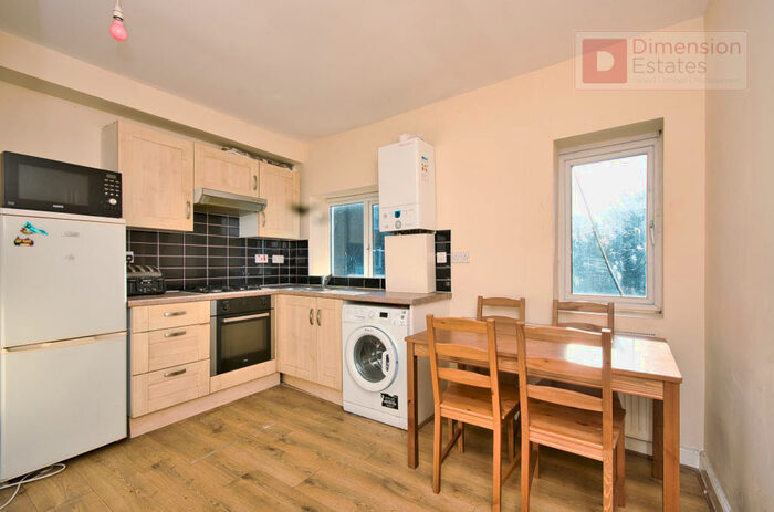 2 Bedroom Flat To Rent In Dalston Lane, Hackney Downs, London, E8