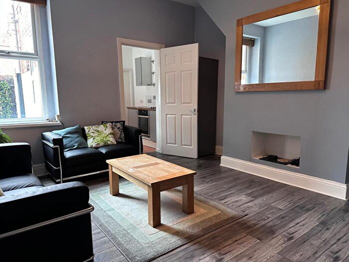 2 Bedroom Apartment To Rent In Hazelwood Avenue, Newcastle Upon Tyne, NE2