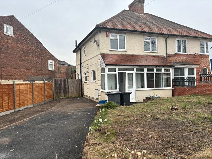 4 Bedroom Property To Rent In Court Lane, Erdington, Birmingham, B23