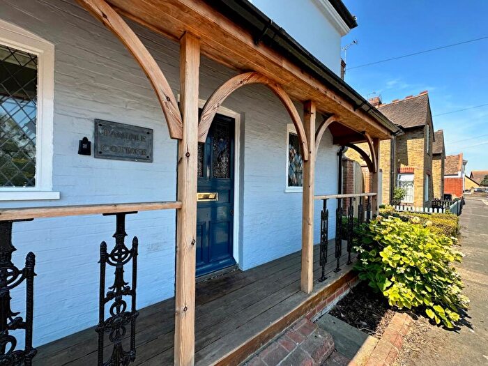 4 Bedroom Detached House For Sale In Hawksdown, Walmer, Deal, Kent, CT14