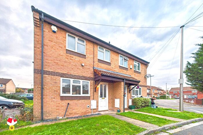 3 Bedroom End Terrace House For Sale In Mulberry Close, Hardwicke, GL2