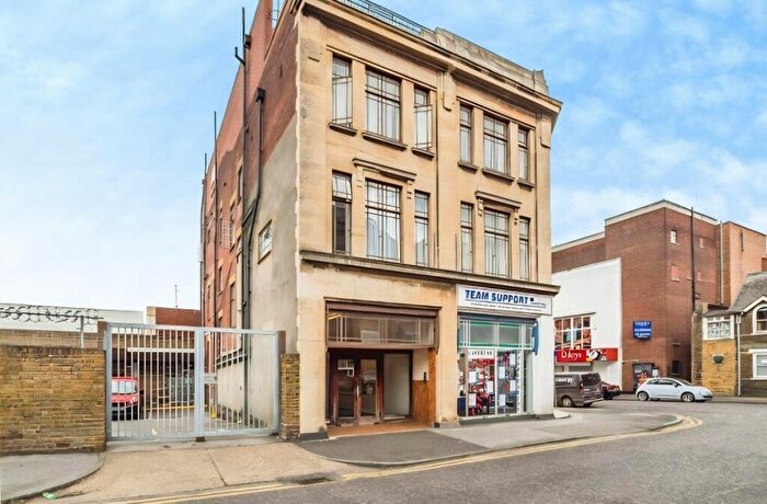 Flat To Rent In Green Street, Gillingham, ME7