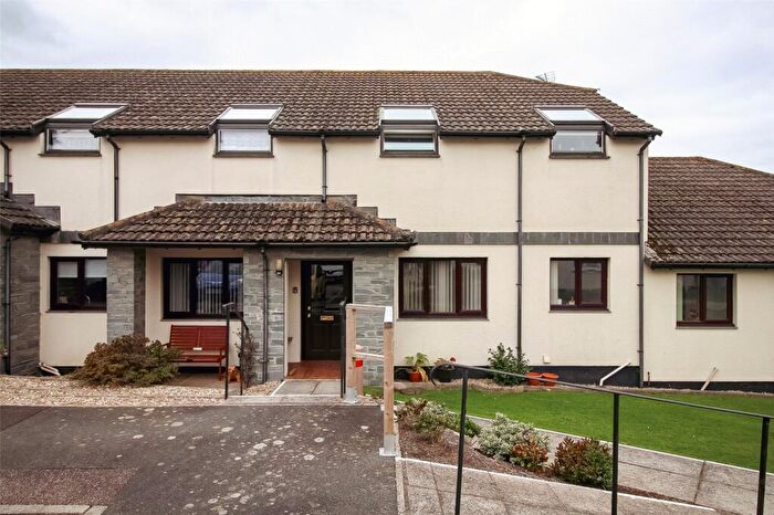 2 Bedroom Apartment For Sale In Lilybridge, Northam, Bideford, EX39
