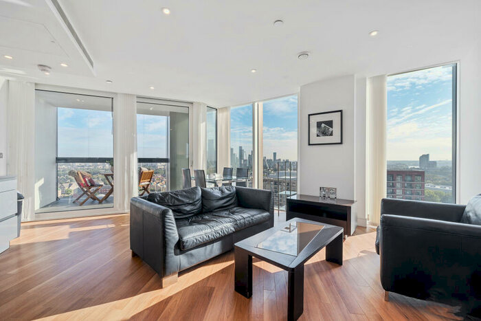 1 Bedroom Apartment To Rent In Ontario Point, Surrey Quays Road, Canada Water, London, SE16