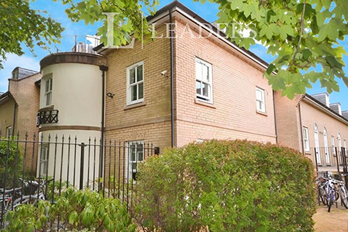 1 Bedroom Apartment To Rent In St Pauls Walk, Cambridge, CB1