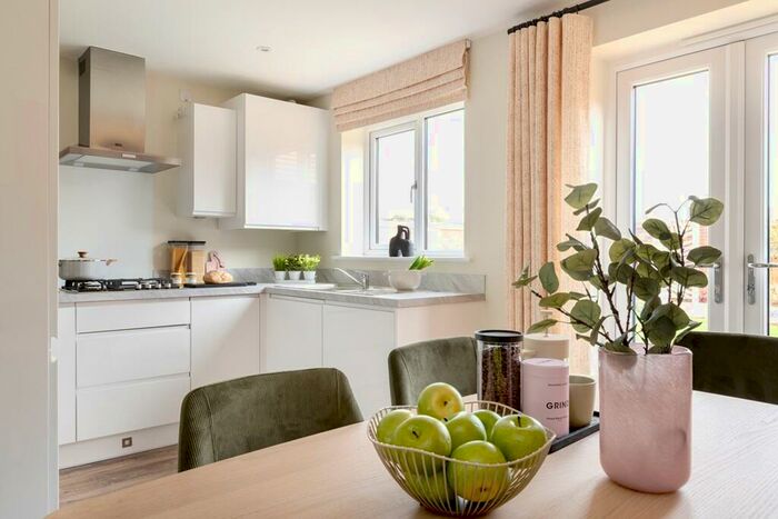 3 Bedroom Semi Detached House For Sale In The Avenue Overstone Northants, NN6