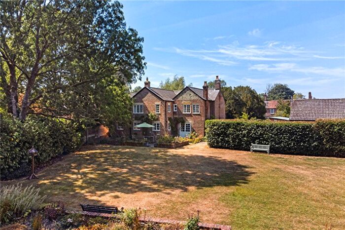 5 Bedroom Detached House For Sale In High Street, Netheravon, Salisbury, Wiltshire, SP4