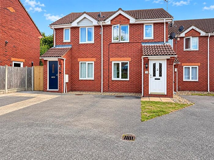 2 Bedroom Semi-Detached House To Rent In Tokely Road, Frating, CO7