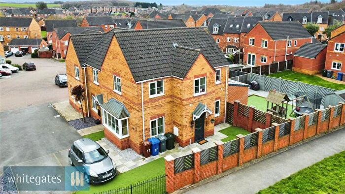 3 Bedroom End Of Terrace House For Sale In Kingwood Close, Monk Bretton, S71