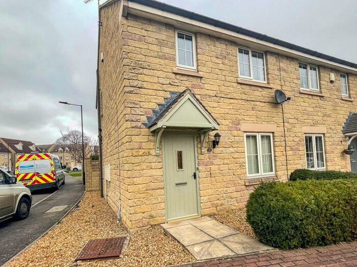 3 Bedroom Semi-Detached House To Rent In Alderford Drive, Woodfield Plantation, Balby, DN4