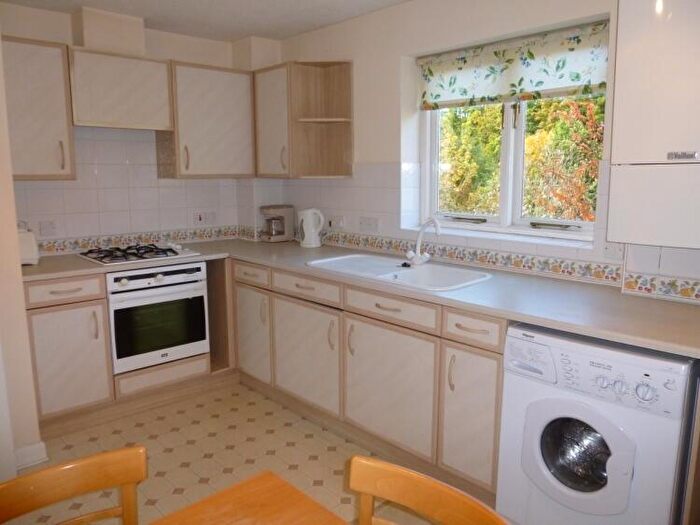 3 Bedroom Apartment To Rent In Willow Brook, Abingdon, OX14