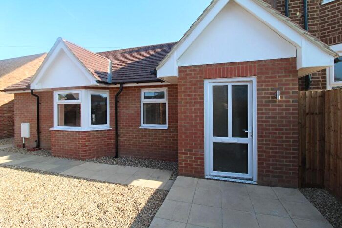 2 Bedroom Flat To Rent In London Road, Bedford, MK42