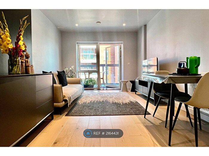 1 Bedroom Flat To Rent In Burnell Building, London, NW2