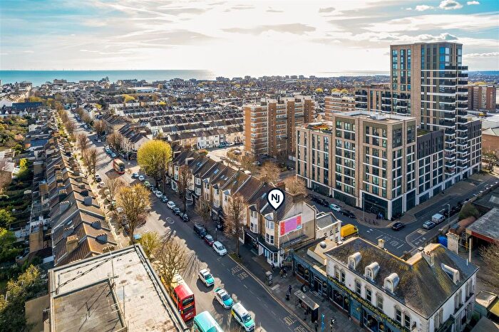 2 Bedroom Flat For Sale In Goldstone Villas, Hove, BN3