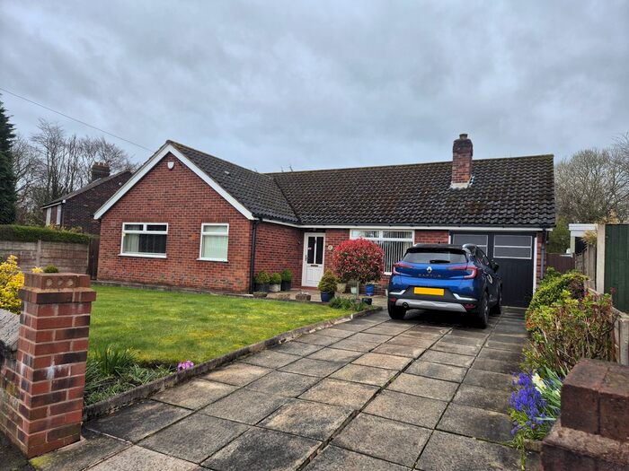 3 Bedroom Bungalow To Rent In Ivy Street, Runcorn, WA7