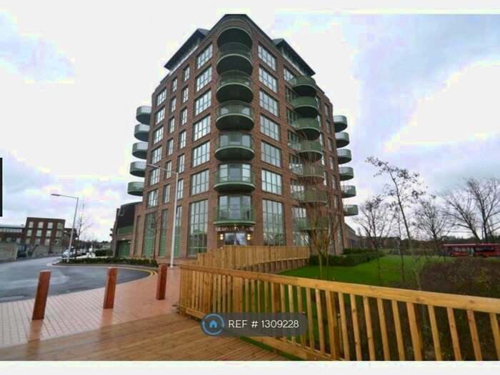 2 Bedroom Flat To Rent In Astel Road, London SE3