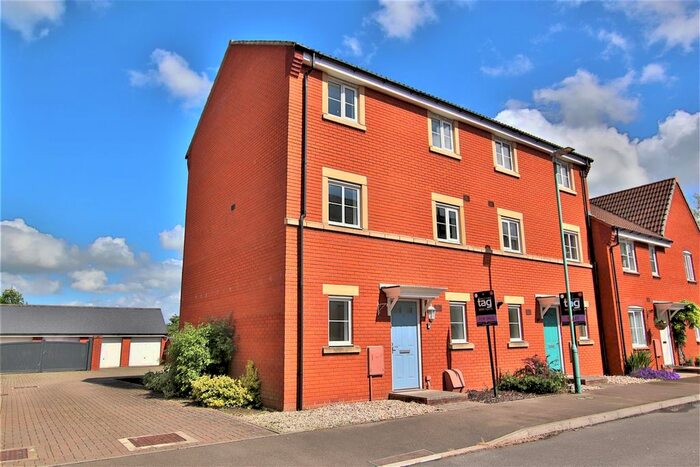 3 Bedroom End Of Terrace House To Rent In Crown Road, Walton Cardiff, Tewkesbury, GL20