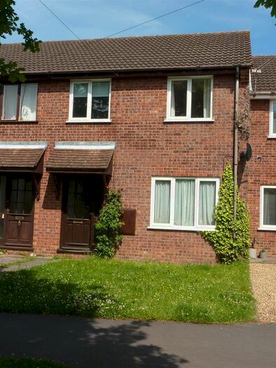3 Bedroom Property To Rent In Neville Road, Sutton, Norwich, NR12