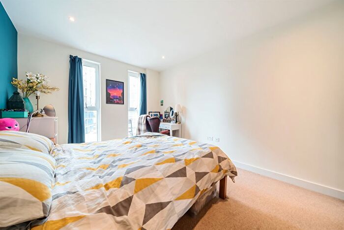 1 Bedroom Flat For Sale In Hatton Road, Wembley, HA0