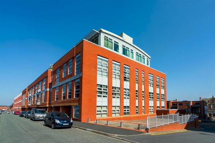 Studio To Rent In Platinum Apartments, Branston Street, Birmingham, B18