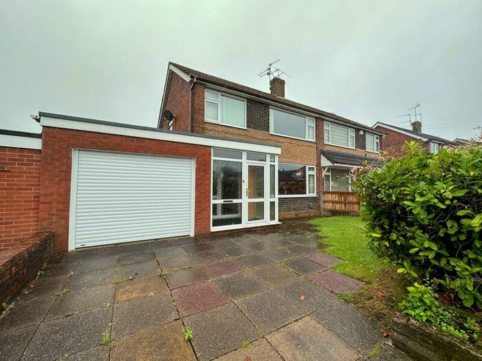3 Bedroom Semi-Detached House For Sale In Moorside Road, Werrington, Stoke-on-Trent, ST9
